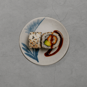 U08 Crispy ebi maki